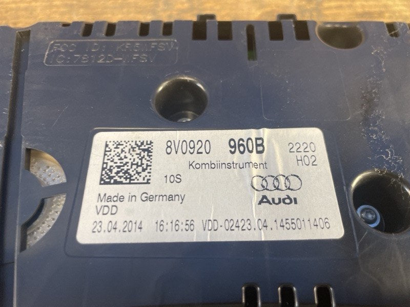 Dashboard AUDI A3 (8V) 12–17 2014