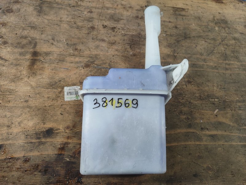 Washer reservoir TOYOTA AVALON 05-12 2010