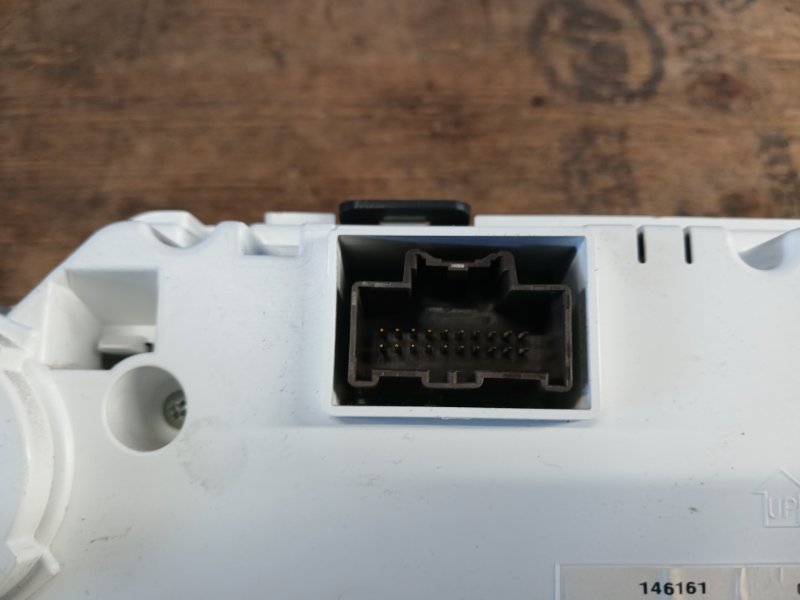 Dashboard CHRYSLER PACIFICA 16-20 2017
