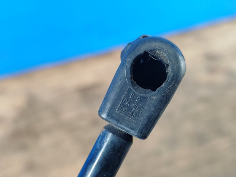 Trunk lid shock absorber FORD ESCAPE 12-19 2016 Left