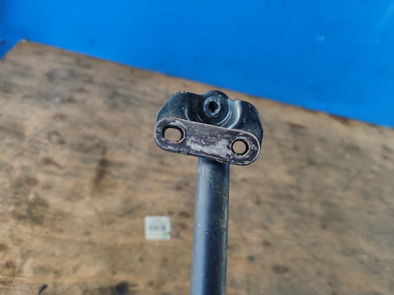 Trunk lid shock absorber TOYOTA PRIUS - 20 03-11 2008