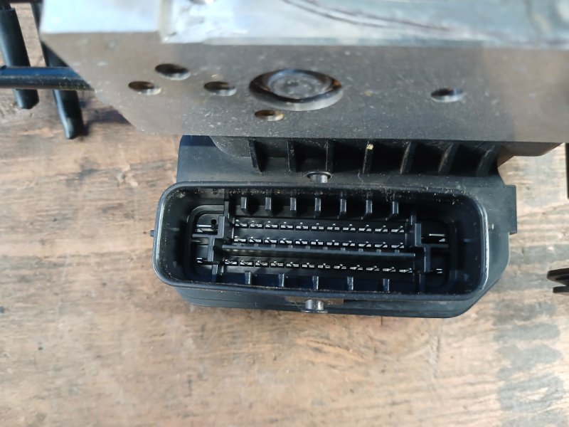 ABS unit TOYOTA RAV4 13-19 2016