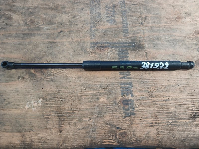 Hood shock absorber BMW 3 SERIES (E90-E93) 2005–2014 2010