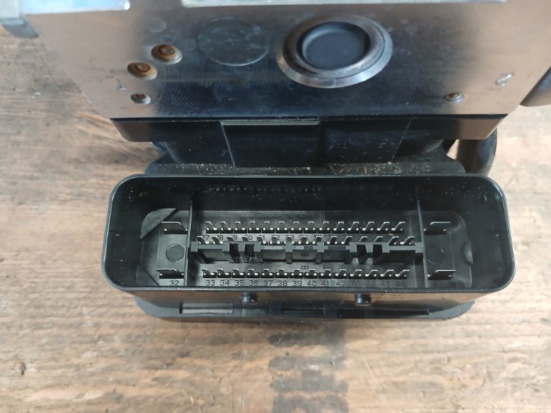 ABS unit BMW 3 SERIES (E90-E93) 2005–2014 2009