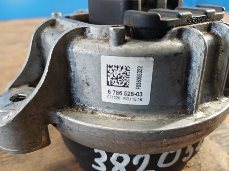 Engine mount BMW 5 SERIES (F10) 11-13 2012