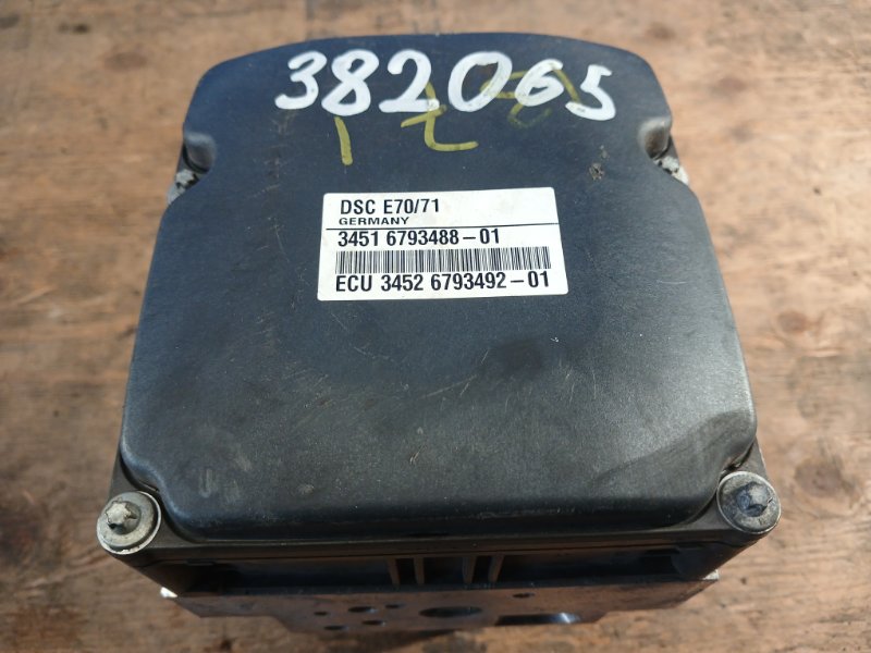 ABS unit BMW X5 (E70) 07-13 2011