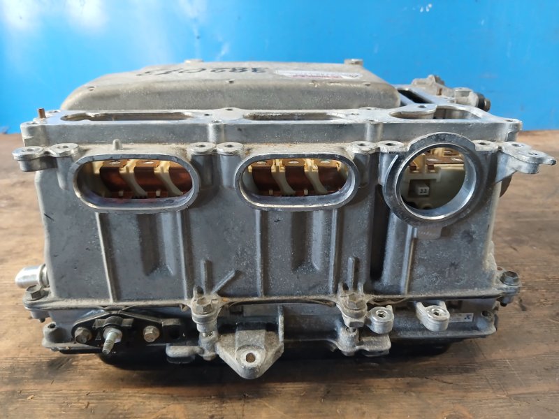 Inverter TOYOTA PRIUS - 30 09-17 2011