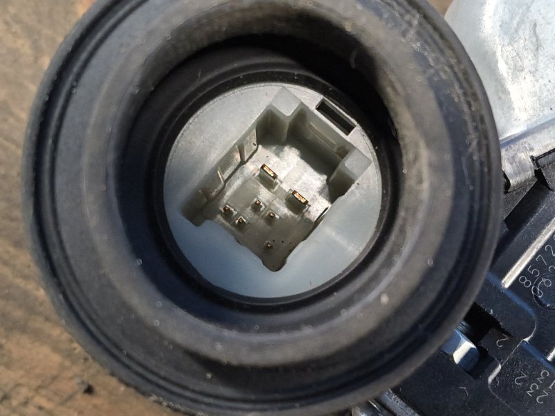 Window lifter TOYOTA PRIUS PLUS 11-14 2013 Rear Left